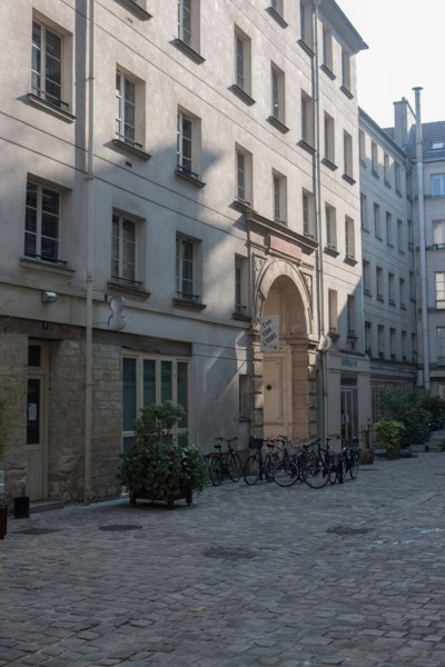 France, Ile de France, Paris 11e arrondissement, 5 rue de Charonne, Cour Saint Joseph, anciens ateliers,