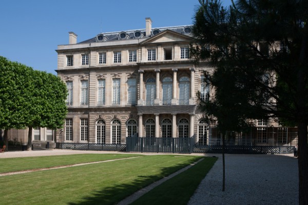 France, Ile de France, Paris 3e arrondissement, le Marais, 60 rue des Archives, Hotel de Rohan, Archives Nationales, facade sur jardin, architecte Pierre-Alexis Delamair