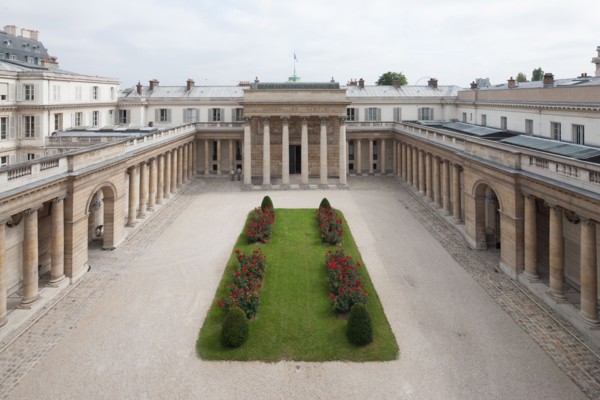 France, Ile de France, Paris 7e arrondissement, Hotel de Salm, rue de Lille, Grande Chancellerie de la Legion d'Honneur, Palais de la Legion d'Honneur, Musee, architecte Pierre Rousseau, colonnade, co...
