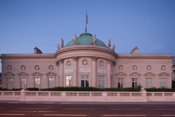 France, Ile de France, Paris 7e arrondissement, Hotel de Salm, rue de Lille, Grande Chancellerie de la Legion d'Honneur, Palais de la Legion d'Honneur, Musee, architecte Pierre Rousseau, facade sur le...