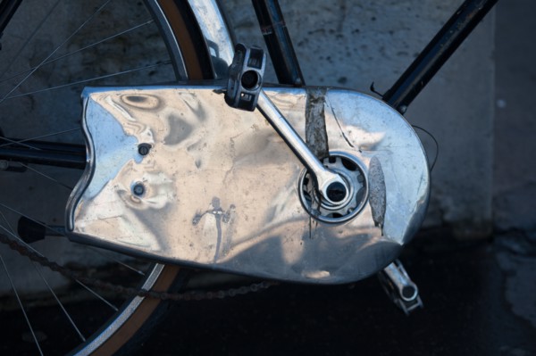 France, Région Ile de France, Paris 1er arrondissement, Rue de Rivoli, détail d'un pédalier de vélo