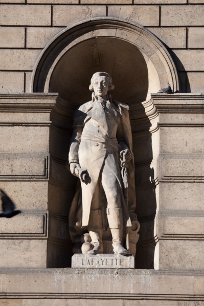 France, Région Ile de France, Paris 1er arrondissement, Rue de Rivoli, Musée du Louvre, façade