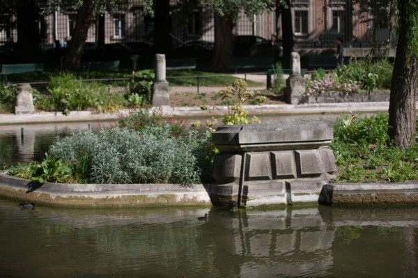France, Région Ile de France, Paris 8e arrondissement, Parc Monceau, bassin de la Naumachie,