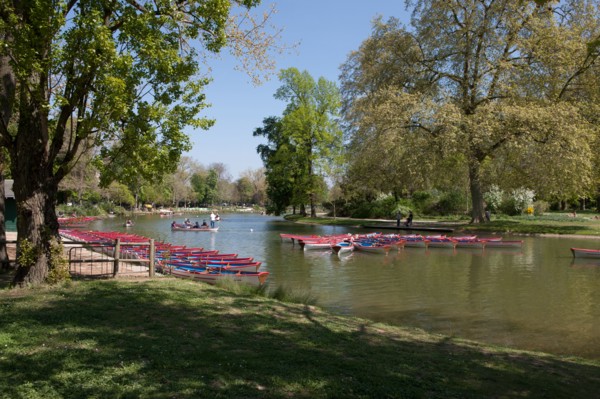 France, Région Ile de France, Paris 12e arrondissement, Bois de Vincennes, Lac Daumesnil, barques,