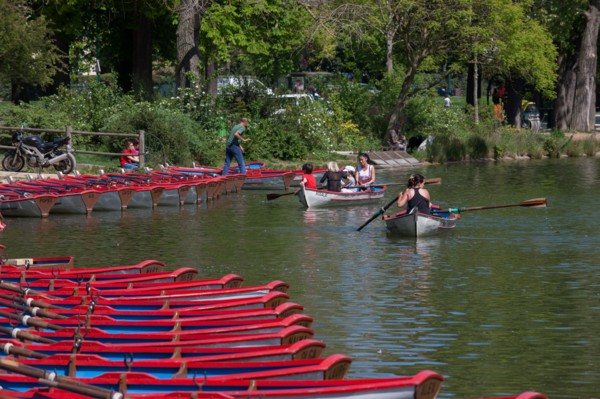France, Région Ile de France, Paris 12e arrondissement, Bois de Vincennes, Lac Daumesnil, barques,