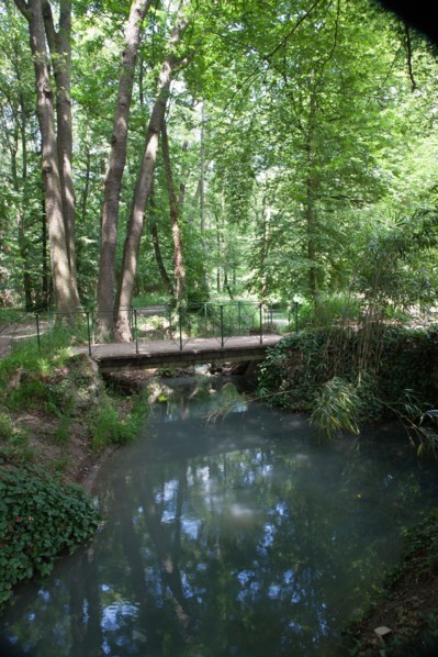France, Région Ile de France, Paris 16e arrondissement, Bois de Boulogne, près de l'entrée du Pré
