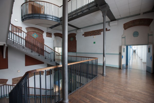 Lycée Voltaire, Paris