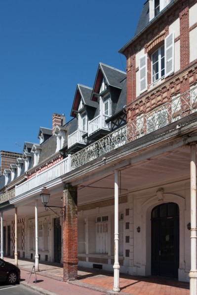 Cote Fleurie, Deauville
