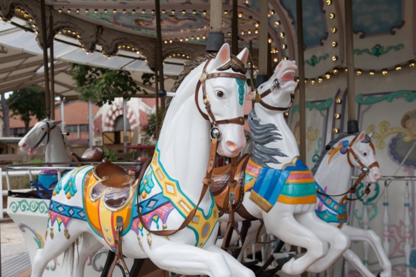 Jardin d'Acclimatation, Ecuries