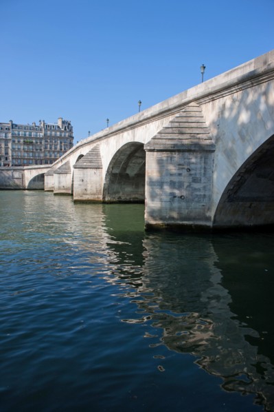 Quai Francois Mitterrand (Quai Des Tuileries), Pont du Carrousel
