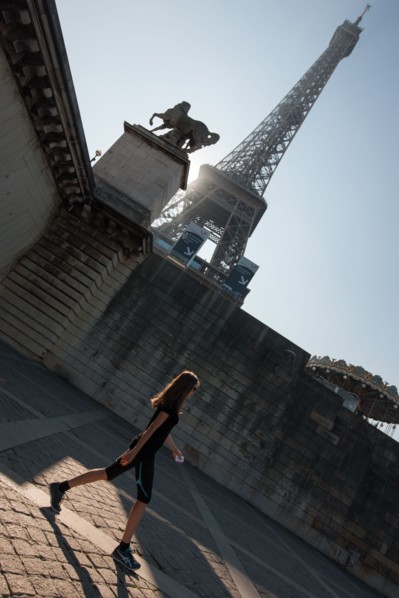 Promenade du Quai Branly, Port