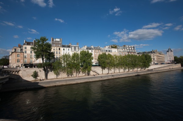 Ile de la Cité, Quai Des Orfevres Depuis Le Quai Des Grands Augustins
