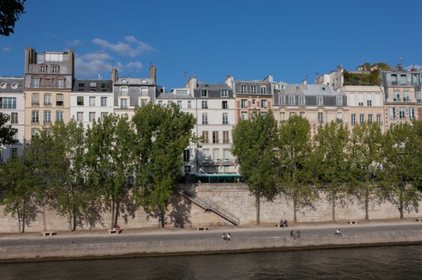 Ile de la Cité, Quai Des Orfevres Depuis Le Quai Des Grands Augustins