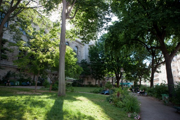Rue Des Ecoles,Square Paul Langevin