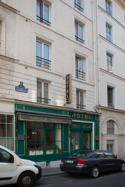 Rue Victor Cousin, Hôtel Cluny Sorbonne