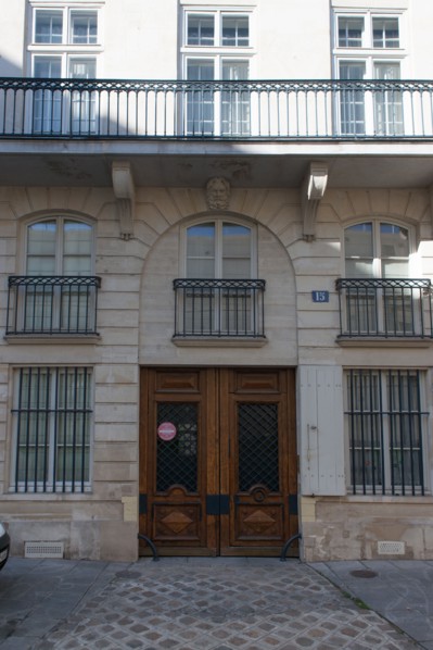 15 Quai de Conti, Patrick Modiano y vécut Son Enfance