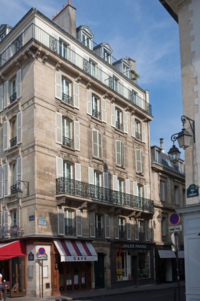 42 rue Bonaparte
