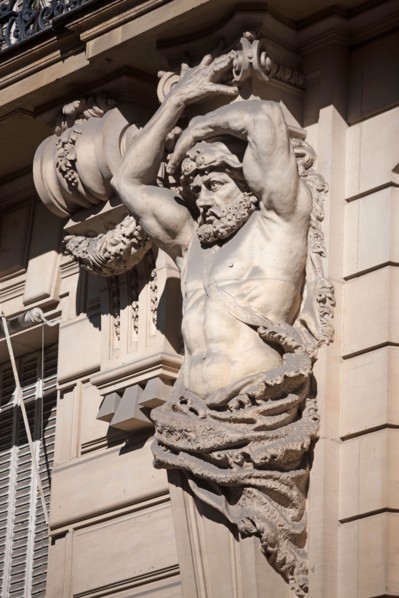8e Arrondissement, 4 avenue Hoche