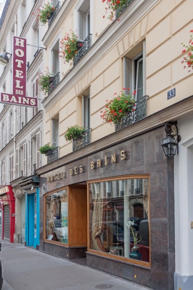 33 rue Delambre, Hôtel Des Bains