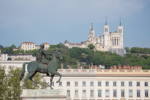 Lyon, Statue equestre de Louis XIV, Place Bellecour