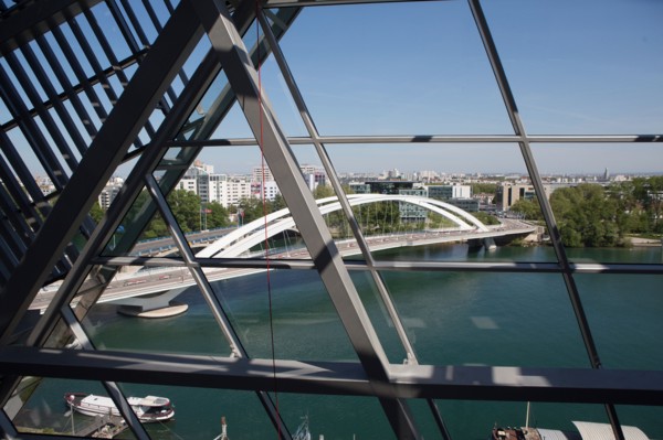 Lyon, Pont Raymond Barre vu depuis le musée des Confluences