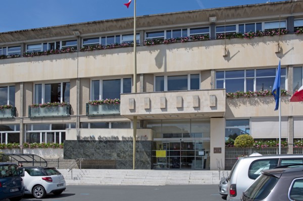 Saint-Lô, Hôtel de Ville