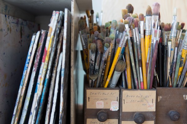 Paris, Atelier Elzevir, palettes and brushes