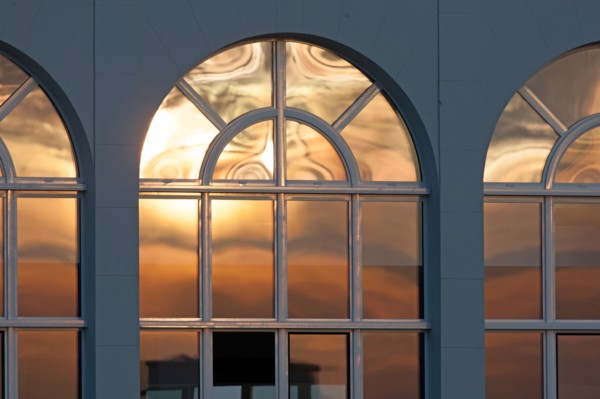 Trouville sur Mer, reflets au soleil couchant