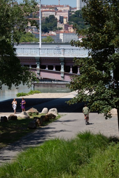Lyon, Velov' self service bikes