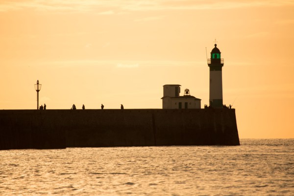 Mers les Bains, Le Tréport harbour breakwater