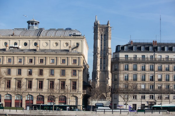 Paris, Quai de Gesvres et Tour Saint-Jacques
