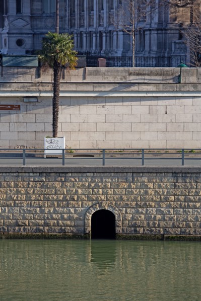 Paris, Seine riverbanks