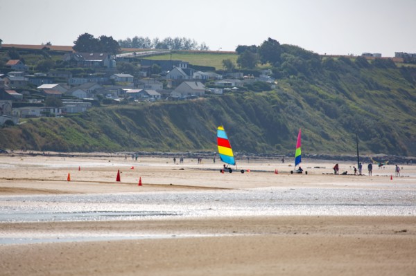 Côte de nacre, landing beaches