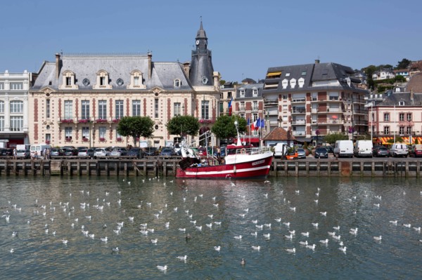Chalutiers à quai, Trouville-sur-Mer