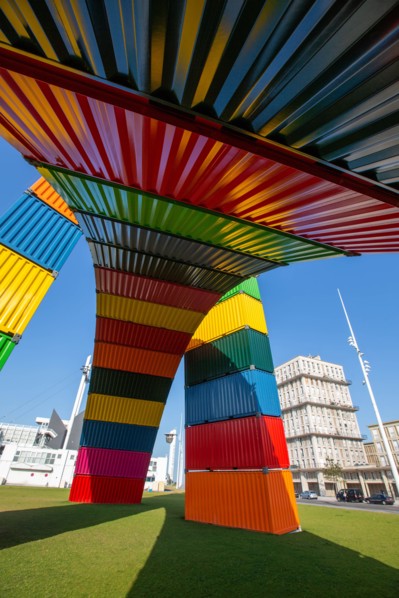 Ganivet, Catène de containers
