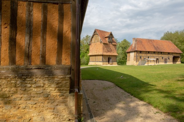 Château de Crèvecoeur, Fondation Schlumberger, à Crèvecoeur-en-Auge