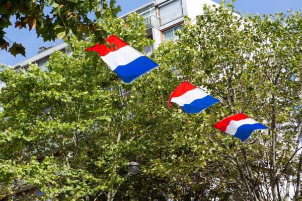 Paris, drapeaux tricolores
