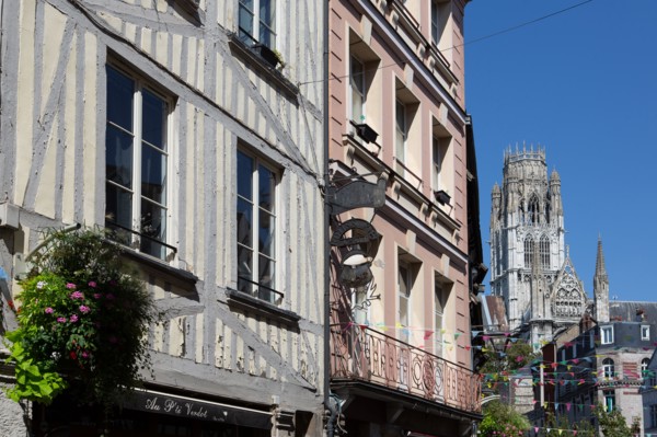 Rouen (Seine Maritime), place du Lieutenant Aubert