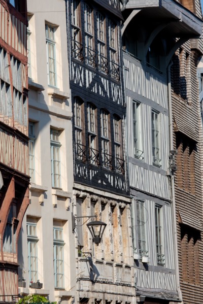 Rouen (Seine Maritime), rue Eau de Robec