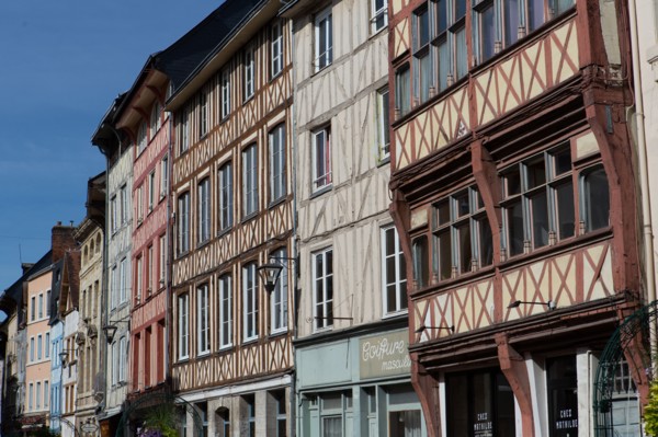 Rouen (Seine Maritime), rue Eau de Robec