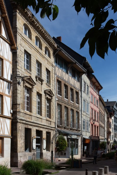 Rouen (Seine Maritime), rue Eau de Robec