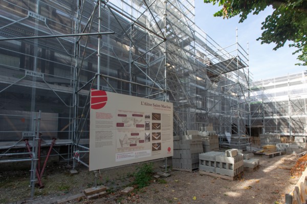 Rouen (Seine Maritime), restoration site of the Saint-Maclou churchyard (church)