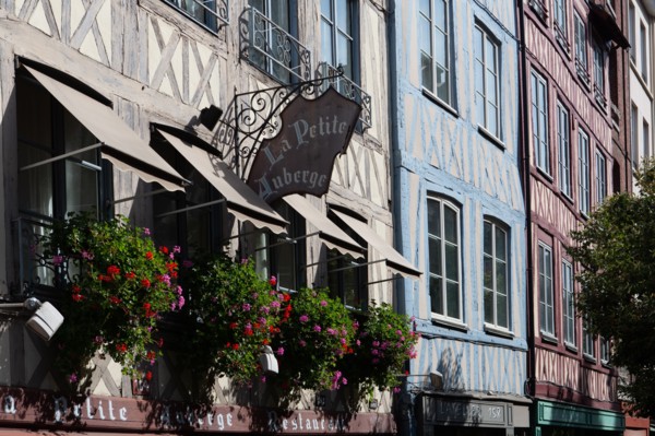 Rouen (Seine Maritime), rue Martainville