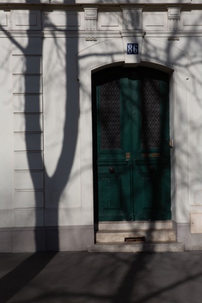 Paris, projected shadow