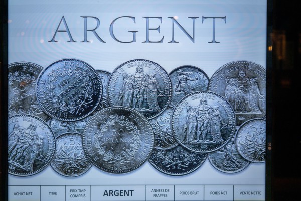Paris, bureau de change