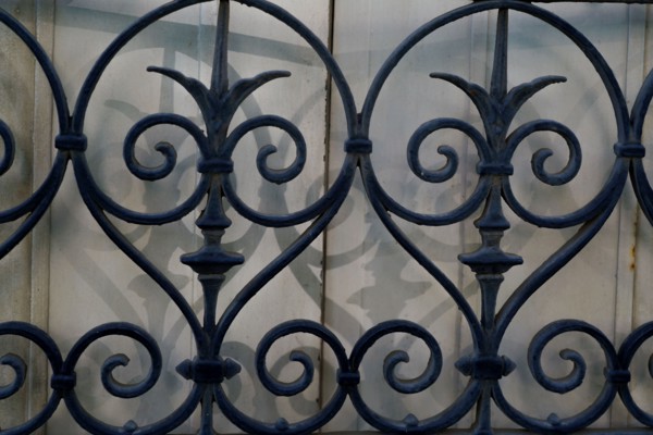 Paris starts re-opening from lockdown, May 2020
