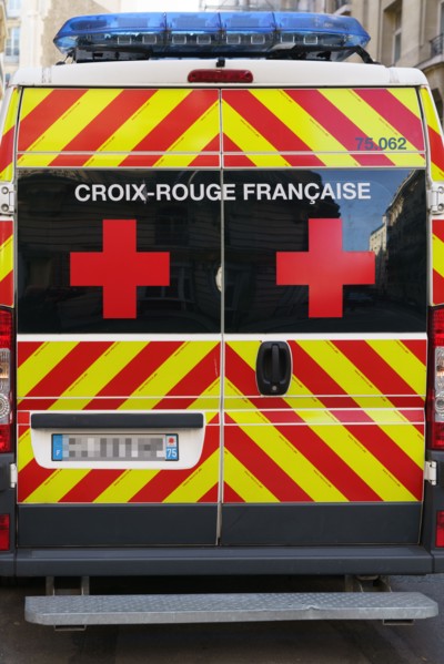 Paris starts re-opening from lockdown, May 2020