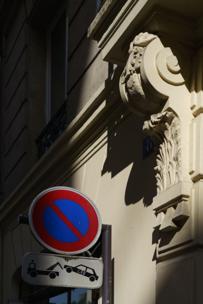 Paris starts re-opening from lockdown, May 2020