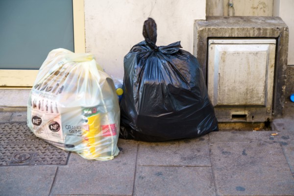 Reims, poubelles