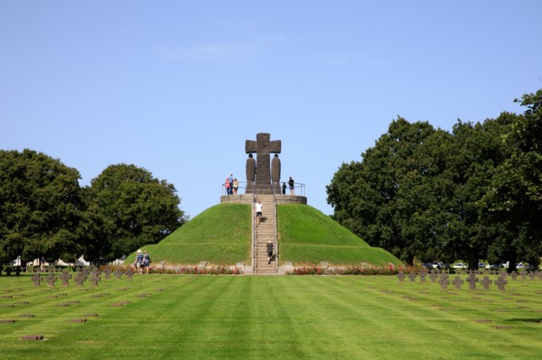 La Cambe German war cemetery